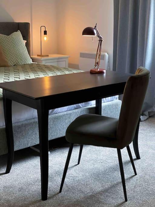 Modern Flat Near Train Station With Free Parking Apartment Cambridge  Luaran gambar